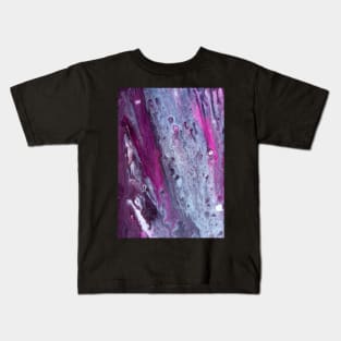 Pink geode acrylic painting pour - Abstract Kids T-Shirt